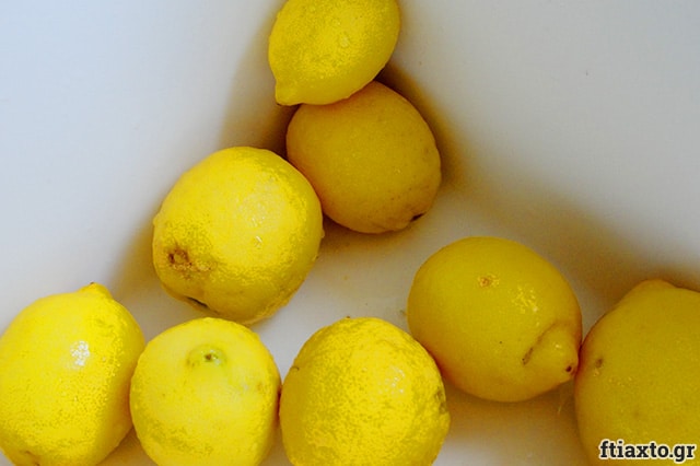 Αυθεντική συνταγή για σπιτική λεμονάδα