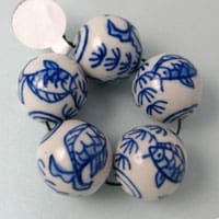 porcelain_beads