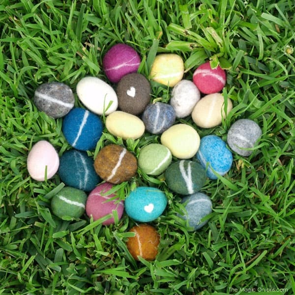 felt-pebbles-3